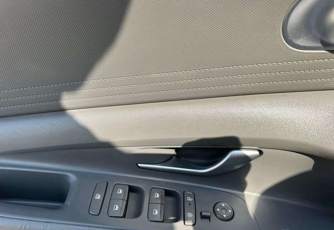 مستعملة Hyundai Elantra عملية فيس ليفت VII (CN7)، 1.6 لتر، 2024 في المملكة العربية السعودية، الرياض من Al Shukh شركة معرض الشيوخ للسيارات، اللون أبيض.  | AUTO.AE | إعلان #296204 — صورة 13 من 13