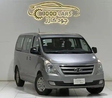 Подержанный Hyundai H-1 II Рестайлинг, 2.4 л, 2016 в Саудовская Аравия, Эр-Рияд от Joud Cars معرض جود كارز للسيارات Серый цвет. GCC | AUTO.AE | Объявление #263302
