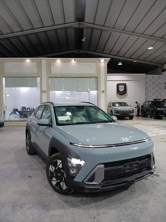 جديدة Hyundai Kona II (SX2), 1.6 l, 2025 في في المملكة العربية السعودية, الرياض من Auto Premium أوتو بريميوم، اللون رمادي. أخرى | AUTO.AE | إعلان #247572