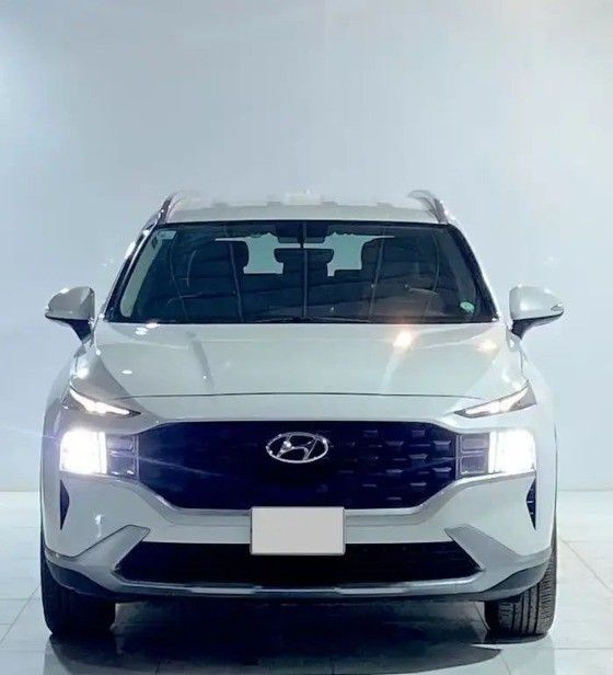 Подержанный Hyundai Santa Fe IV Рестайлинг, 2.5 л, 2023 в Саудовская Аравия, Эр-Рияд от Bayraq Al Ibda’a Cars معرض بيرق الابداع Белый цвет.  | AUTO.AE | Объявление #261744