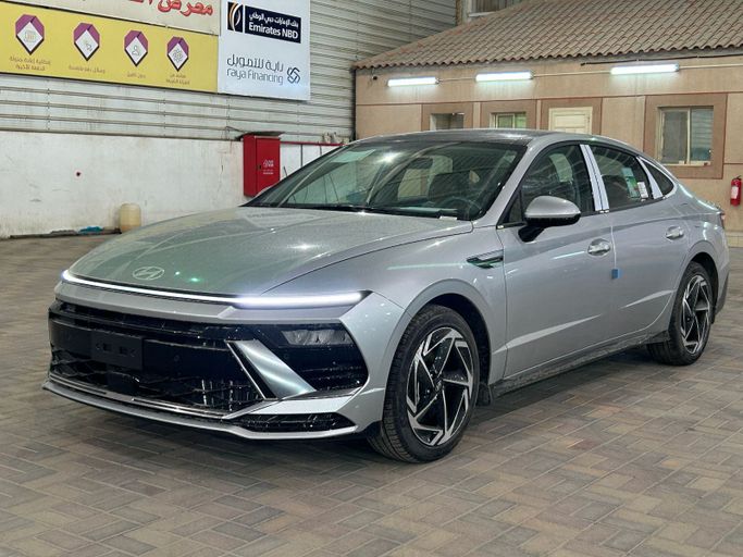 جديدة Hyundai Sonata عملية فيس ليفت VIII (DN8), 2.5 l, 2025 في في المملكة العربية السعودية, الرياض من Al Saadi معرض عبيد السعدي، اللون رمادي. مواصفات الخليج | AUTO.AE | إعلان #244553