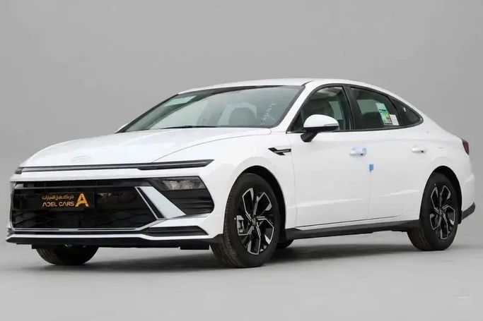 جديدة Hyundai Sonata عملية فيس ليفت VIII (DN8), 2.5 l, 2026 في في المملكة العربية السعودية, الرياض من Adel Cars شركة عادل لسيارات، اللون أبيض. أخرى | AUTO.AE | إعلان #248436