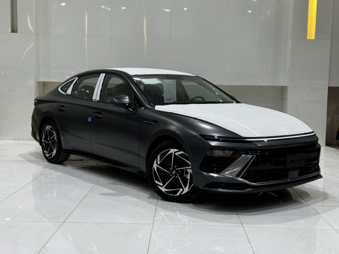 New Hyundai Sonata VIII (DN8) Facelift, 2.5 l, 2026 in Saudi Arabia, Riyadh by Al Imtiaz Cars شركة الامتياز للسيارات, Black color. GCC Specs | AUTO.AE | Listing #257977