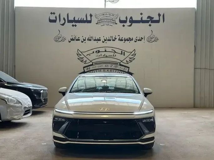 جديدة Hyundai Sonata عملية فيس ليفت VIII (DN8), 2.5 l, 2025 في في المملكة العربية السعودية, الرياض من Al Janoub Cars معرض الجنوب الحديث للسيارات، اللون أبيض. مواصفات الخليج | AUTO.AE | إعلان #258243