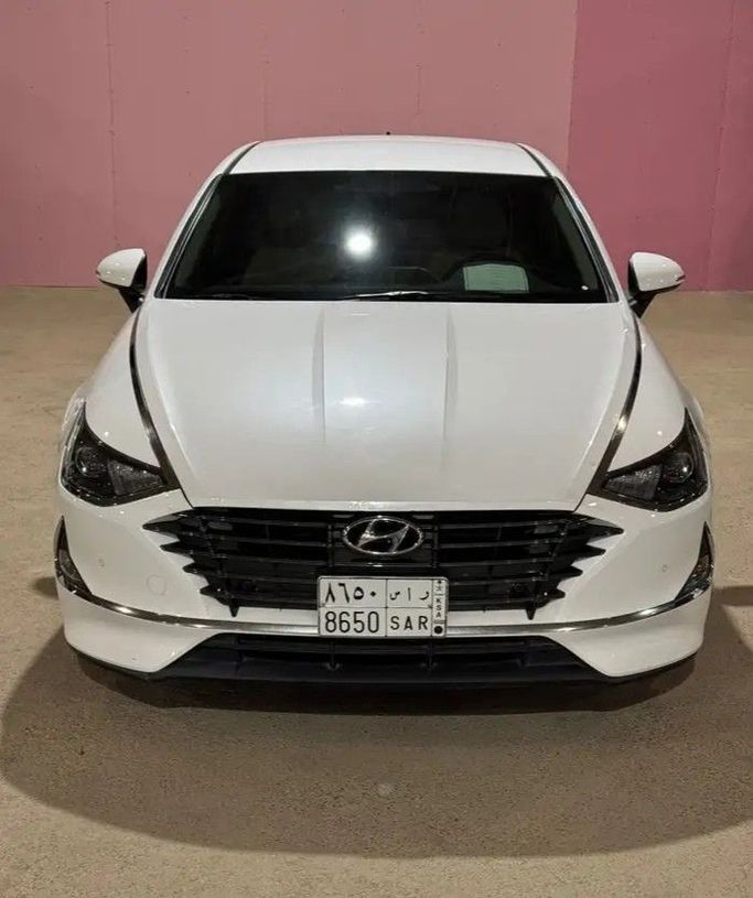 Used Hyundai Sonata VIII (DN8), 2.5 l, 2022 in Saudi Arabia, Riyadh by Fal Al Khair فال الخير, White color. Other | AUTO.AE | Listing #260046