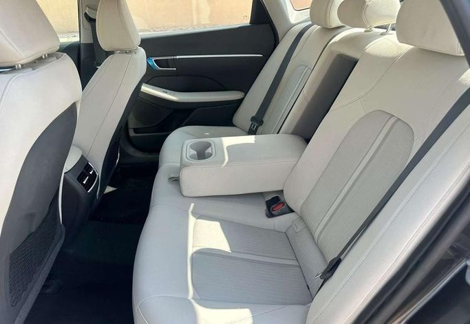 Подержанный Hyundai Sonata VIII (DN8) Рестайлинг, 2.5 л, 2026 в Саудовская Аравия, Эр-Рияд от Al Shukh شركة معرض الشيوخ للسيارات Серый цвет.  | AUTO.AE | Объявление #296207 — фото 13 из 13