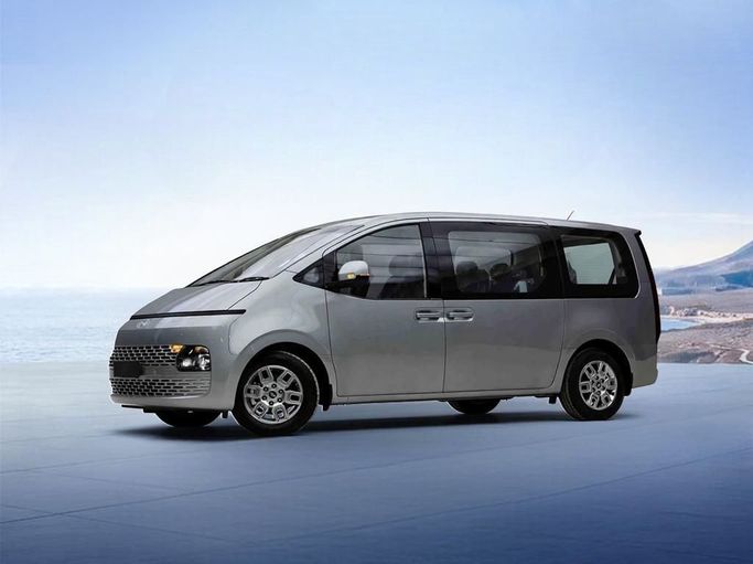 Новый Hyundai Staria, 2.2 л, 2025 в Саудовская Аравия, Эр-Рияд от Diar Al Shahama ديار الشهامة Серебристый цвет. Other | AUTO.AE | Объявление #249752