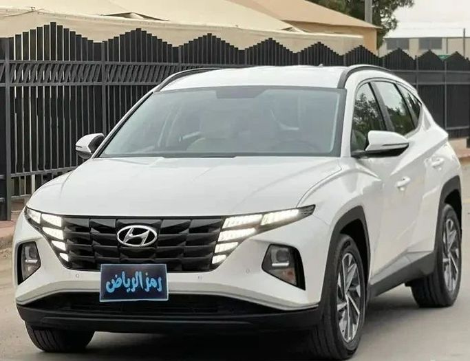مستعملة Hyundai Tucson رابعاً, 2.0 l, 2024 في في المملكة العربية السعودية, الرياض من Ramz Al Riyadh شركة رمز الرياض، اللون أبيض. مواصفات الخليج | AUTO.AE | إعلان #258185