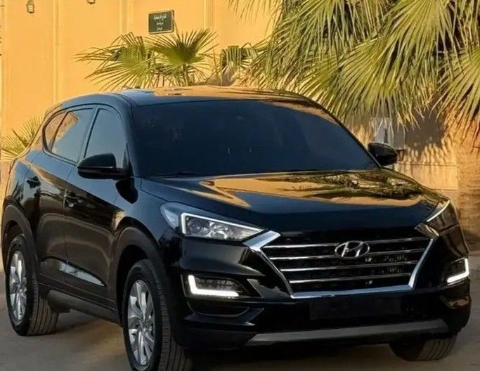 مستعملة Hyundai Tucson ثالثاً فيس ليفت, 2.0 l, 2020 في في المملكة العربية السعودية, الرياض من Salim Cars معرض سالم للسيارات، اللون أسود. مواصفات الخليج | AUTO.AE | إعلان #260368