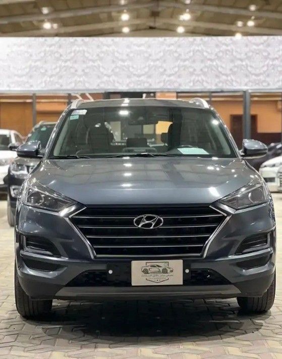 Used Hyundai Tucson III Facelift, 2.0 l, 2020 in Saudi Arabia, Riyadh by First Top One Cars معرض فيرست توب ون للسيارات, Grey color.  | AUTO.AE | Listing #260528