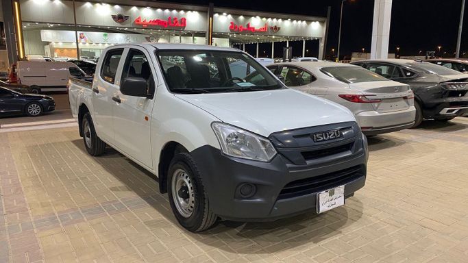 مستعملة Isuzu D-Max ثالثاً, 2.5 l, 2023 في في المملكة العربية السعودية, الرياض من Atehad AlRaiy معرض اتحاد الراي للسيارات، اللون أبيض.  | AUTO.AE | إعلان #250609