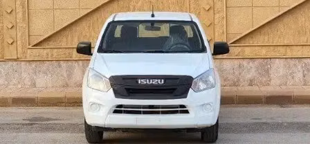 Подержанный Isuzu D-Max II Рестайлинг, 2.5 л, 2018 в Саудовская Аравия, Эр-Рияд от Al Qaiser Showroom معرض القيصر للسيارات Белый цвет.  | AUTO.AE | Объявление #266900
