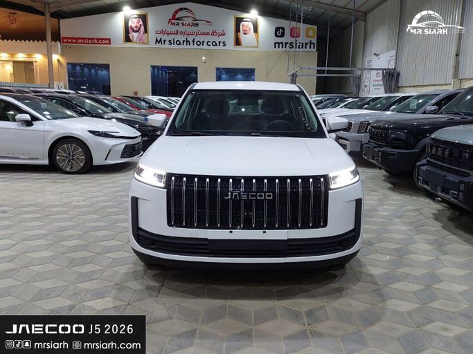 New Jaecoo J5, 1.6 l, 2026 in Saudi Arabia, Riyadh by Mr Siarh شركة مستر سيارة للسيارات, White color.  | AUTO.AE | Listing #251741