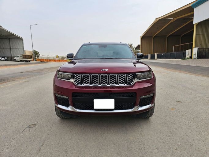 مستعملة Jeep Grand Cherokee V (WL), 3.6 l, 2021 في في المملكة العربية السعودية, الرياض من Nasser Bin Ateq Cars معرض ناصر بن عاتق للسيارات، اللون خمري.  | AUTO.AE | إعلان #252297