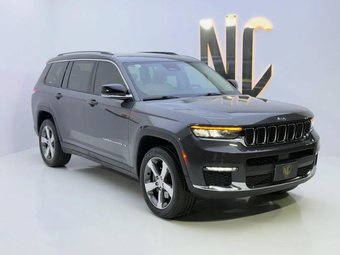 Подержанный Jeep Grand Cherokee V (WL), 3.6 л, 2021 в Саудовская Аравия, Эр-Рияд от Black Car  Серый цвет. GCC | AUTO.AE | Объявление #255986