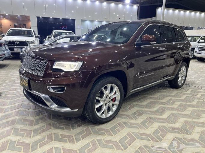 Used ⁦Jeep Grand Cherokee IV (WK2) Facelift, 3.6 l, 2015⁩ in Saudi Arabia, Riyadh by Fakhamat Najd معرض فخامة نجد للسيارات, Brown color. Other | AUTO.AE | Listing #288680