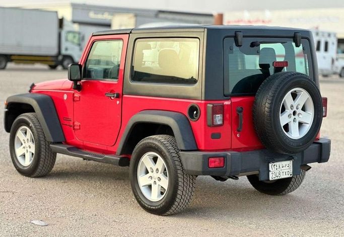 مستعملة Jeep Wrangler III (JK)، 3.6 لتر، 2018 في المملكة العربية السعودية، الرياض من Al Shukh شركة معرض الشيوخ للسيارات، اللون أحمر.  | AUTO.AE | إعلان #296235 — صورة 2 من 11
