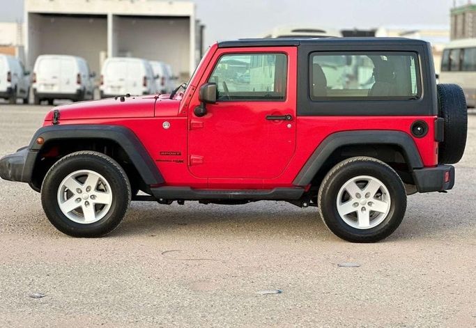 مستعملة Jeep Wrangler III (JK)، 3.6 لتر، 2018 في المملكة العربية السعودية، الرياض من Al Shukh شركة معرض الشيوخ للسيارات، اللون أحمر.  | AUTO.AE | إعلان #296235 — صورة 3 من 11