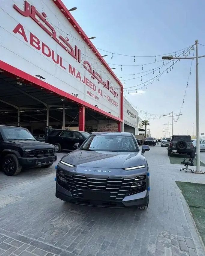 جديدة ⁦Jetour Dashing I، 1.5 l، 2027⁩ في في المملكة العربية السعودية, الرياض من Al Khedr Cars الخضر للسيارات، اللون رمادي.  | AUTO.AE | إعلان #288815