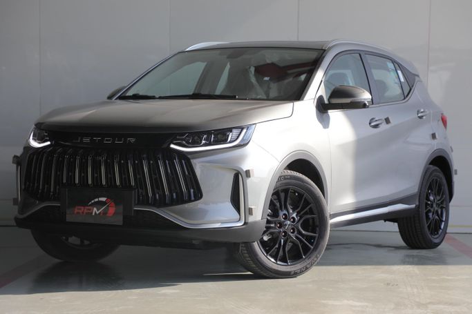 جديدة Jetour X50, 1.5 l, 2026 في في المملكة العربية السعودية, الرياض من RPM شركة أربي ام للسيارات، اللون رمادي.  | AUTO.AE | إعلان #247000