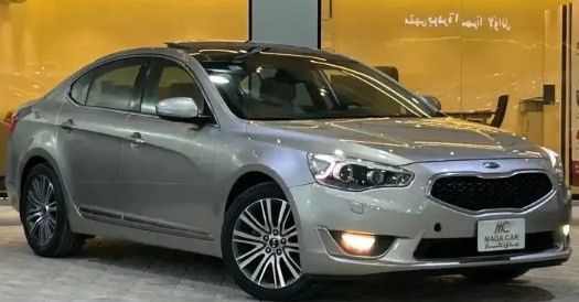 مستعملة Kia Cadenza أنا فيس ليفت, 3.5 l, 2016 في في المملكة العربية السعودية, الرياض من Mada Cars مدى للسيارات، اللون رمادي. مواصفات الخليج | AUTO.AE | إعلان #265123
