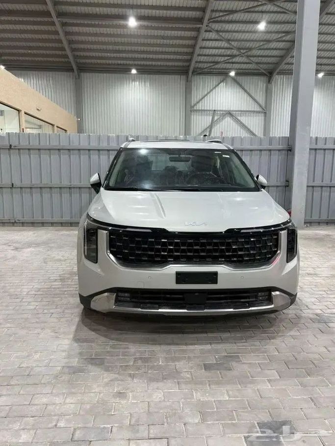 جديدة Kia Carnival فيس ليفت IV, 3.5 l, 2026 في في المملكة العربية السعودية, الرياض من Fastest Way معرض أسرع وسيلة للسيـارات، اللون فضي. مواصفات الخليج | AUTO.AE | إعلان #257751