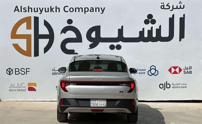 Used Kia K3 II (BD FL), 1.6 l, 2023 in Saudi Arabia, Riyadh by Al Shukh شركة معرض الشيوخ للسيارات, Silver color.  | AUTO.AE | Listing #296224 — photo 6 of 14