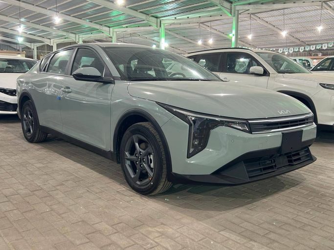 جديدة Kia K4, 1.6 l, 2026 في في المملكة العربية السعودية, الرياض من Al Saadi معرض عبيد السعدي، اللون رمادي. مواصفات الخليج | AUTO.AE | إعلان #244639