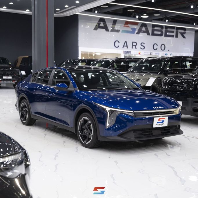 Новый Kia K4, 1.6 л, 2026 в Саудовская Аравия, Эр-Рияд от Al Saber Cars شركة السبر للسيارات Синий цвет.  | AUTO.AE | Объявление #251301