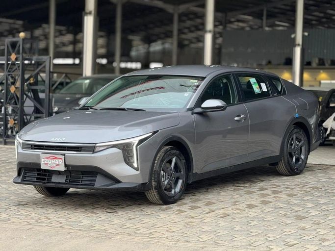 جديدة Kia K4, 1.6 l, 2026 في في المملكة العربية السعودية, الرياض من أزدهار كار، اللون رمادي.  | AUTO.AE | إعلان #254984