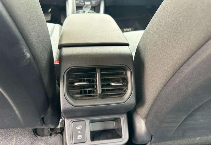 مستعملة Kia K4، 1.6 لتر، 2026 في المملكة العربية السعودية، الرياض من Al Shukh شركة معرض الشيوخ للسيارات، اللون أبيض.  | AUTO.AE | إعلان #296237 — صورة 13 من 15