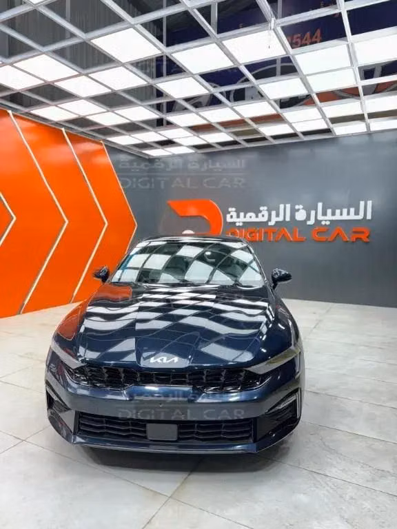 جديدة Kia K5 ثالثاً فيس ليفت, 2.5 l, 2024 في في المملكة العربية السعودية, الرياض من Digital Car السيارة الرقمية، اللون أزرق. أخرى | AUTO.AE | إعلان #251446