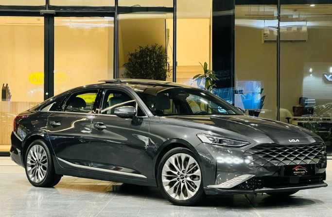 Used Kia K8 I, 3.5 l, 2022 in Saudi Arabia, Riyadh by Riyadh Cars معرض الرياض للسيارات, Grey color. GCC Specs | AUTO.AE | Listing #257685