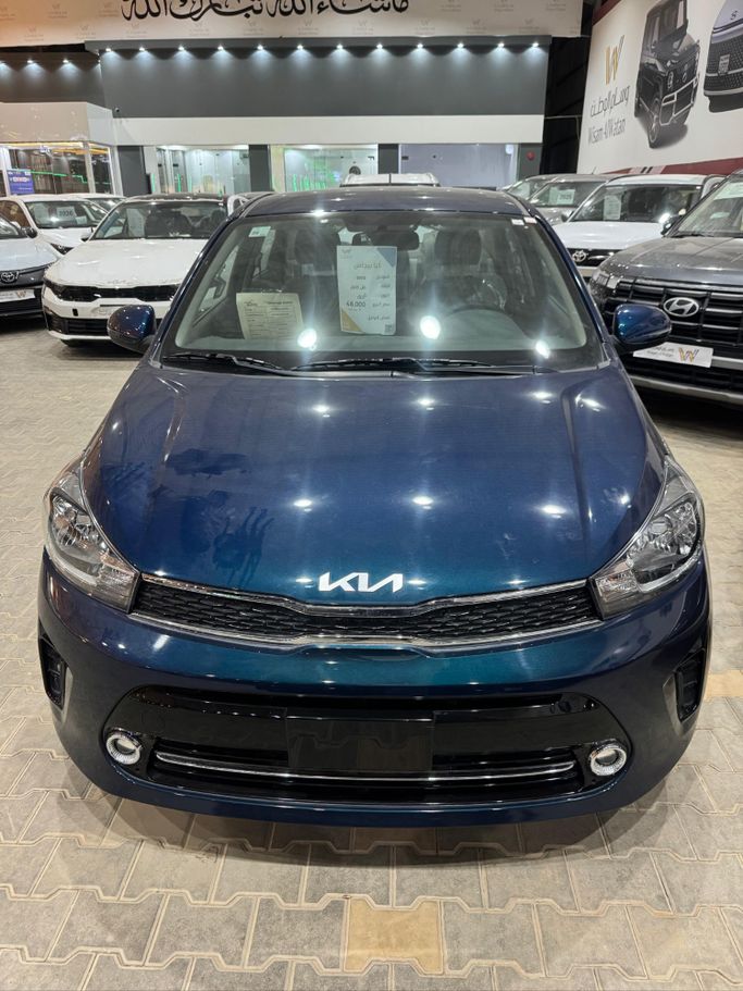 Подержанный Kia Pegas, 1.4 л, 2022 в Саудовская Аравия, Эр-Рияд от Wisam Al Watan وسام الوطن Синий цвет. Other | AUTO.AE