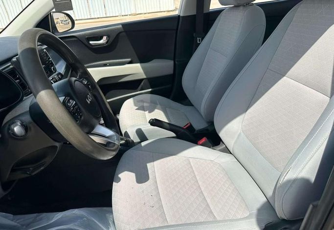 مستعملة Kia Rio فيس ليفت IV (SC)، 1.4 لتر، 2023 في المملكة العربية السعودية، الرياض من Al Shukh شركة معرض الشيوخ للسيارات، اللون فضي.  | AUTO.AE | إعلان #296199 — صورة 8 من 13