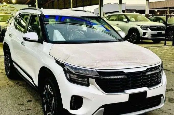 جديدة Kia Seltos أنا فيس ليفت, 1.6 l, 2026 في في المملكة العربية السعودية, الرياض من Tirhal Auto شركة ترحال للسيارات، اللون أبيض. أخرى | AUTO.AE | إعلان #257655