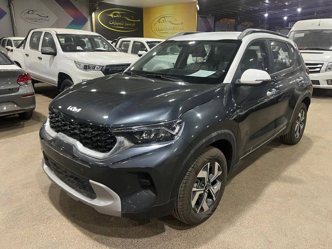 New Kia Sonet I Facelift, 1.5 l, 2024 in Saudi Arabia, Riyadh by Al Imtiaz Cars شركة الامتياز للسيارات, Grey color. GCC Specs | AUTO.AE | Listing #257979