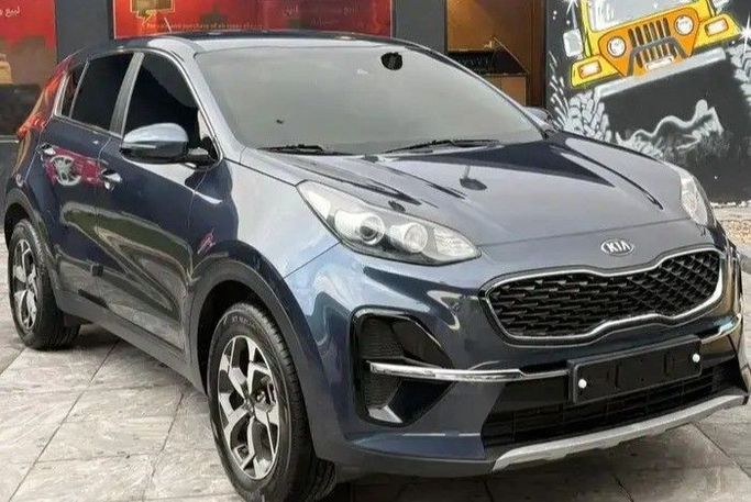 Подержанный Kia Sportage IV Рестайлинг, 2.0 л, 2021 в Саудовская Аравия, Эр-Рияд от Salim Cars معرض سالم للسيارات Тёмно-синий цвет. GCC | AUTO.AE | Объявление #260338