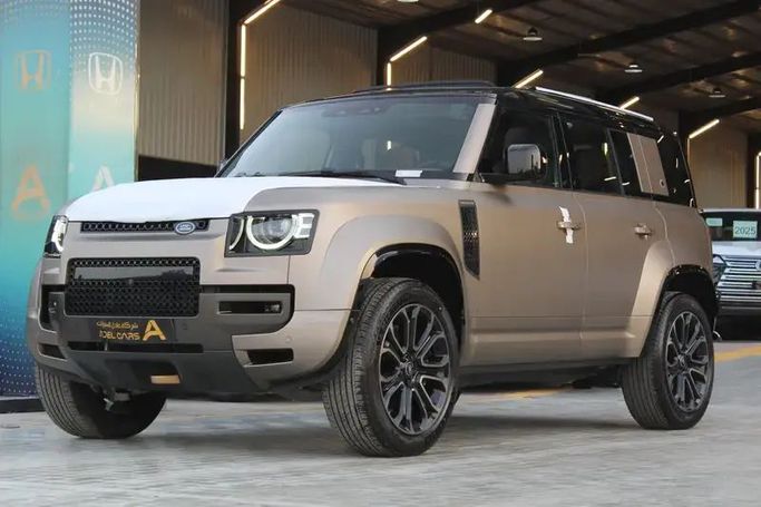 Новый Land Rover Defender 110 II, 3.0 л, 2025 в Саудовская Аравия, Эр-Рияд от Adel Cars شركة عادل لسيارات Золотистый цвет. Other | AUTO.AE | Объявление #248365