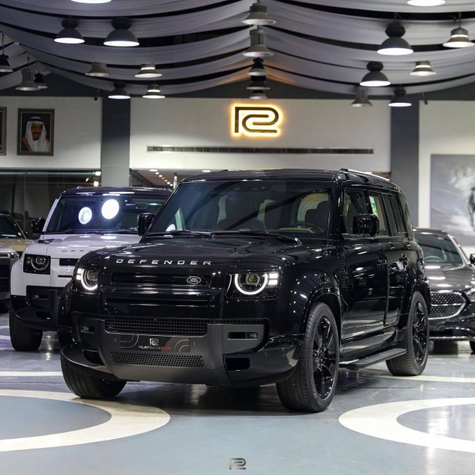 جديدة Land Rover Defender 110 ثانياً, 3.0 l, 2026 في في المملكة العربية السعودية, الرياض من Platinum Car، اللون أسود. مواصفات الخليج | AUTO.AE | إعلان #255476