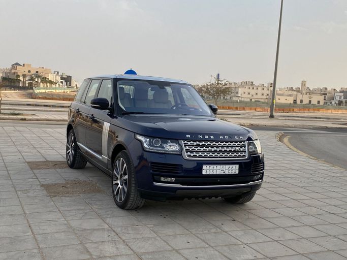 Подержанный Land Rover Range Rover P510 IV (L405), 5.0 л, 2016 в Саудовская Аравия, Эр-Рияд от Dar Car دار كار Синий цвет. GCC | AUTO.AE | Объявление #248689