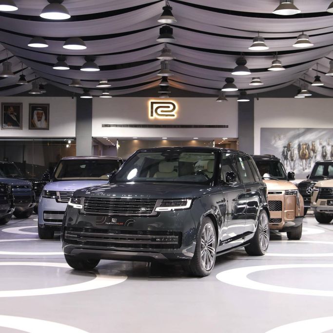Новый Land Rover Range Rover P400 MHEV V (L460), 3.0 л, 2026 в Саудовская Аравия, Эр-Рияд от Platinum Car Черный цвет. GCC | AUTO.AE | Объявление #255467