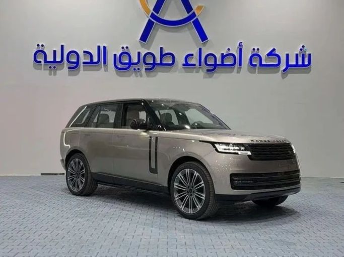 Новый Land Rover Range Rover P530 MHEV V (L460), 4.4 л, 2026 в Саудовская Аравия, Эр-Рияд от معرض اضواء طويق للسيارات Adwa Tuwiq Бронзовый цвет. GCC | AUTO.AE | Объявление #256180