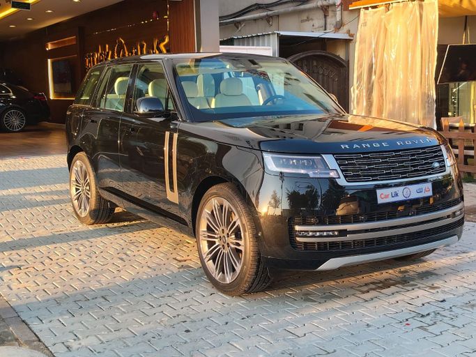 مستعملة Land Rover Range Rover P400 MHEV V, 3.0 l, 2025 في في المملكة العربية السعودية, الرياض من Car Lik معرض كار لك للسيارات، اللون أسود.  | AUTO.AE | إعلان #257100