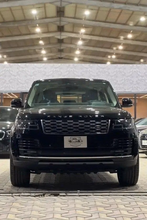Подержанный Land Rover Range Rover P340 IV (L405) Рестайлинг, 3.0 л, 2020 в Саудовская Аравия, Эр-Рияд от First Top One Cars معرض فيرست توب ون للسيارات Черный цвет.  | AUTO.AE | Объявление #261264