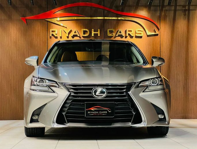 مستعملة Lexus GS 350 فيس ليفت IV, 3.5 l, 2018 في في المملكة العربية السعودية, الرياض من Riyadh Cars معرض الرياض للسيارات، اللون رمادي. مواصفات الخليج | AUTO.AE | إعلان #258802