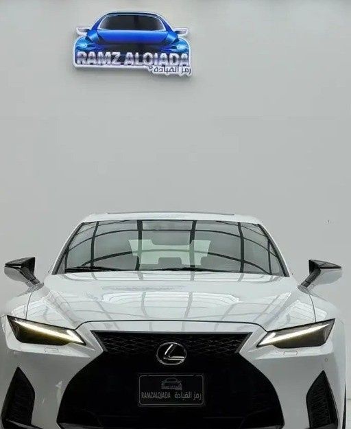 Подержанный Lexus IS 350 III Рестайлинг 2, 3.5 л, 2023 в Саудовская Аравия, Эр-Рияд от Ramz Al Qiyadah معرض رمز القيادة Белый цвет. GCC | AUTO.AE | Объявление #267796