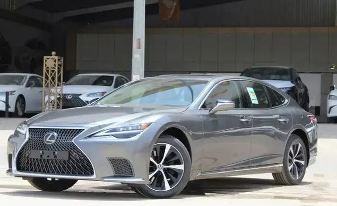 New ⁦Lexus LS 350 V Facelift, 3.5 l, 2026⁩ in Saudi Arabia, Riyadh by Al Hal Al Srae الحل السريع للسيارات, Grey color. GCC Specs | AUTO.AE | Listing #288339