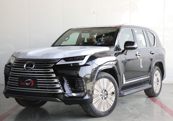 جديدة Lexus LX 600 رابعاً, 3.4 l, 2026 في في المملكة العربية السعودية, الرياض من RPM شركة أربي ام للسيارات، اللون أسود.  | AUTO.AE | إعلان #246517
