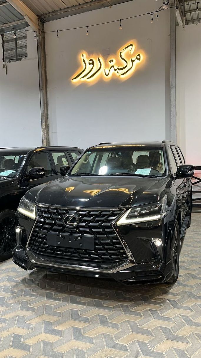 مستعملة Lexus LX 570 ثالثاً فيس ليفت 2, 5.7 l, 2020 في في المملكة العربية السعودية, الرياض من Rose Cars معرض مركبة روز للسيارات، اللون أسود.  | AUTO.AE | إعلان #254158